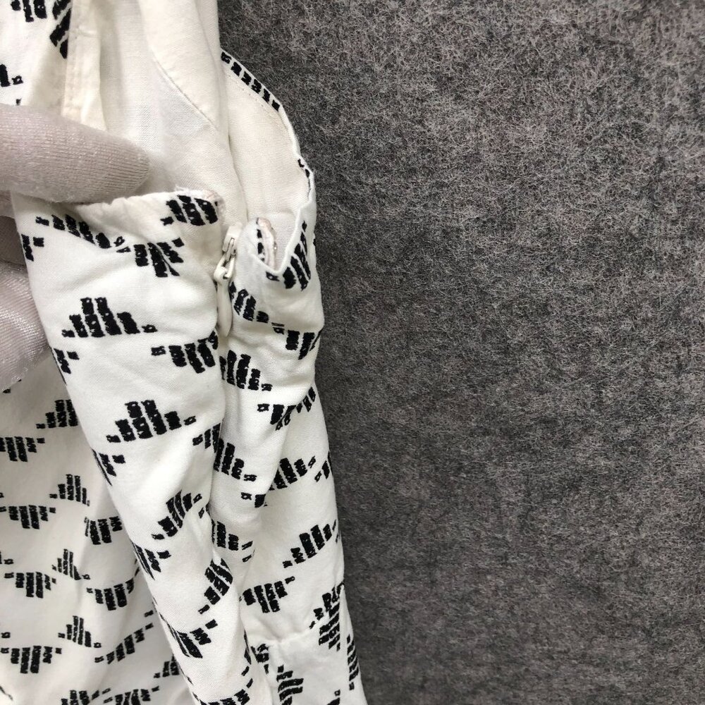 Old Navy Cami Dress Womens L White Black Printed Knee Length A-Line Rayon V-Neck - Picture 5 of 10